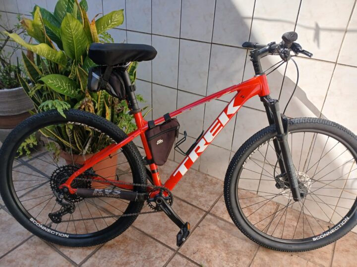Bicicleta Mountain Bike (MTB) Trek Marlin 6 Aro 29 Quadro 17 12V | Bazar Bikes Anúncio Bazar Bikes