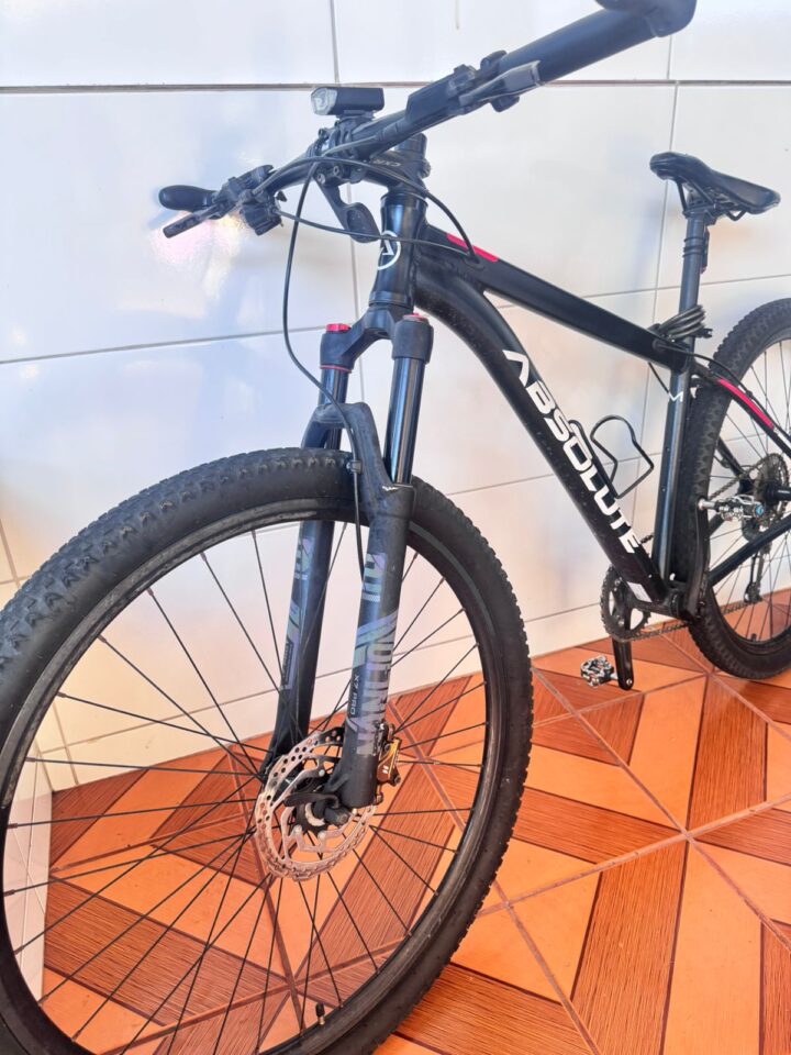 Bicicleta Mountain Bike (MTB) Absolute Nero Aro 29 Quadro 17 9V | Bazar Bikes Anúncio Bazar Bikes