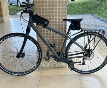 Bicicleta Urbana Caloi City Tour Aro 700c Quadro 17 27V
