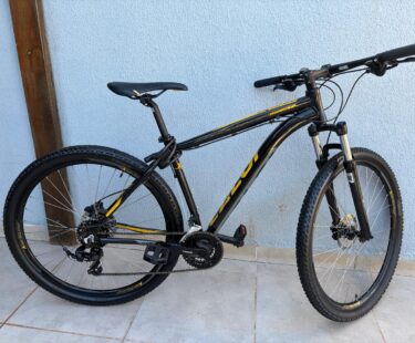 Bicicleta Urbana Caloi Explorer Sport Aro 29 Quadro 17 21V