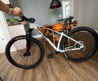Bicicleta Mountain Bike (MTB) Sense Impact SL Aro 29 Quadro 15 12V, Bazar Bikes Bicicleta Mountain Bike (MTB) Sense Impact SL Aro 29 Quadro 15 12V