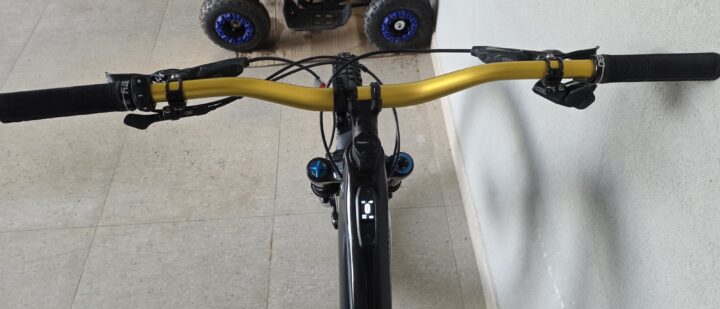 Bicicleta Mountain Bike (MTB) Elétrica Specialized Expert Carbon Aro 29 Quadro 54 12V | Bazar Bikes Anúncio Bazar Bikes