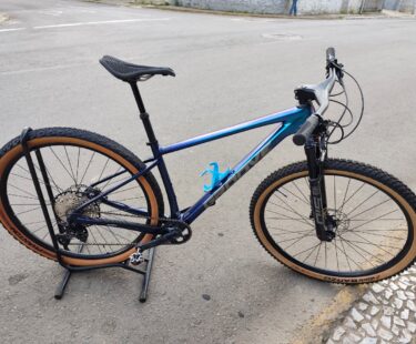 Bicicleta Mountain Bike (MTB) Groove Rhythm Carbon Aro 29 Quadro 17 12V, Bazar Bikes Bicicleta Mountain Bike (MTB) Groove Rhythm Carbon Aro 29 Quadro 17 12V