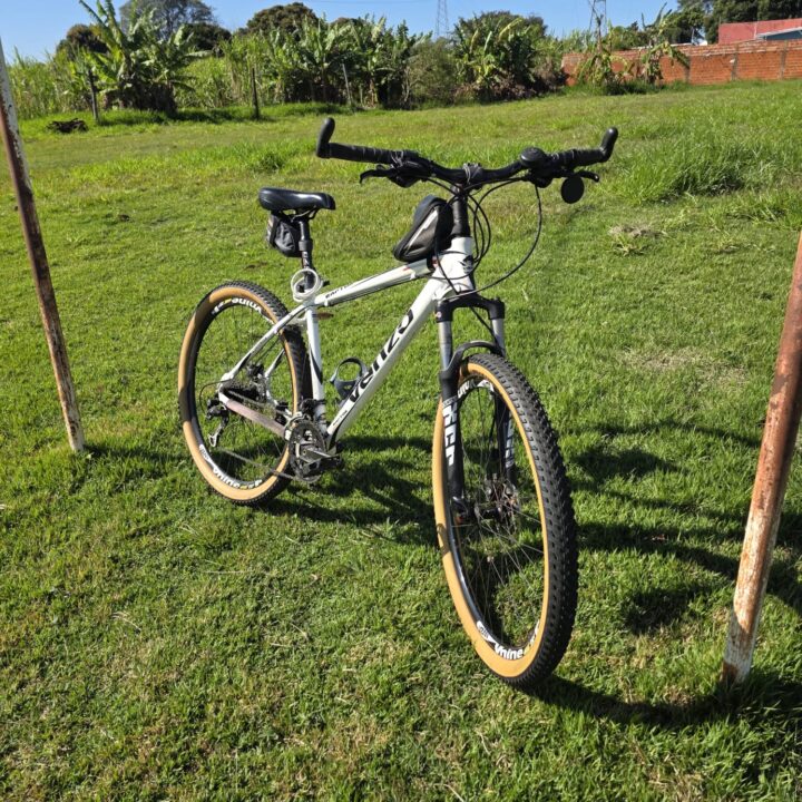 Bicicleta Mountain Bike (MTB) Oggi Hacker sport Aro 29 Quadro 17 21V | Bazar Bikes Anúncio Bazar Bikes