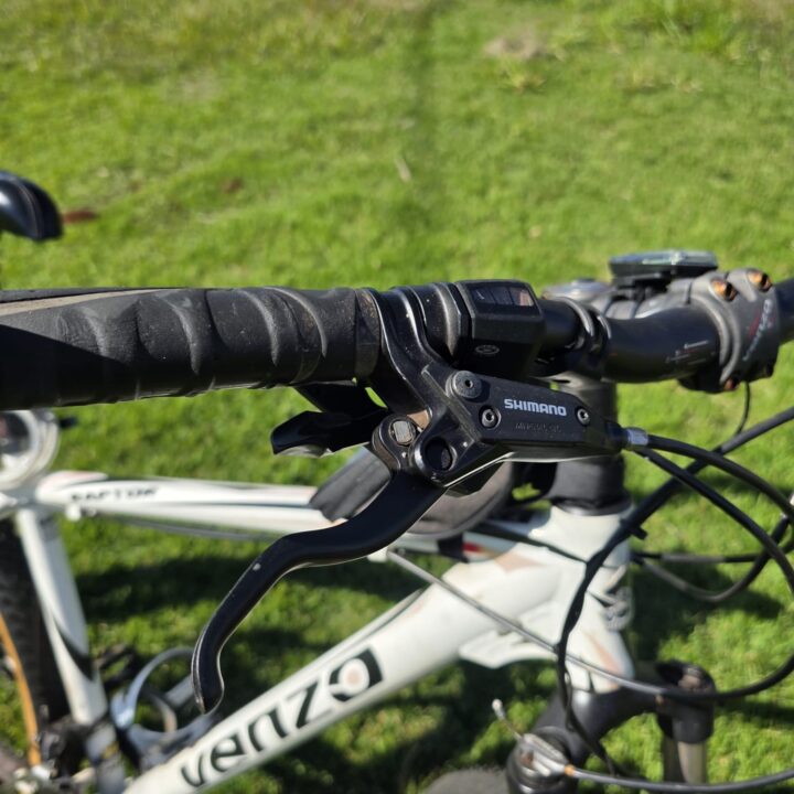 Bicicleta Mountain Bike (MTB) Oggi Hacker sport Aro 29 Quadro 17 21V | Bazar Bikes Anúncio Bazar Bikes