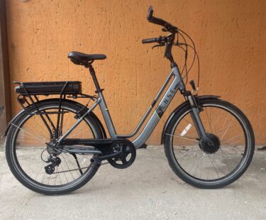Bicicleta Urbana Elétrica Sense Breeze Aro 26 Quadro 19 8V