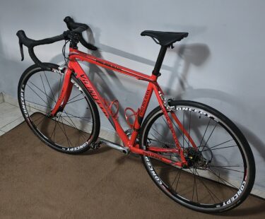 Bicicleta Speed Vicini Vicini Roubaix Comp Aro 700c Quadro 54 8V