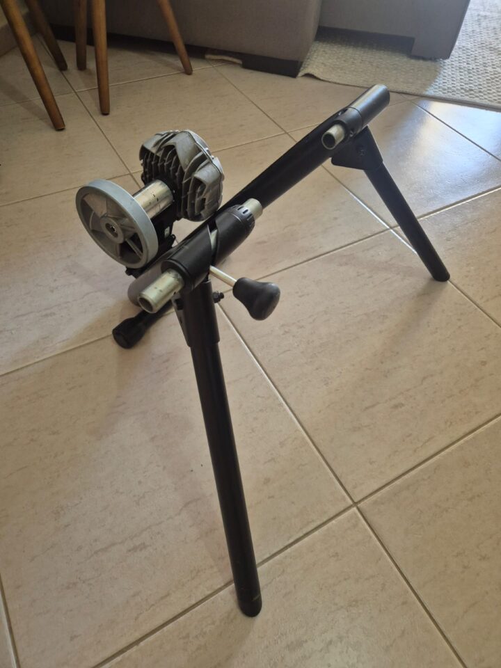 Acessório Rolo de Treino Fixo CycleOps Fluid2 | Bazar Bikes Anúncio Bazar Bikes
