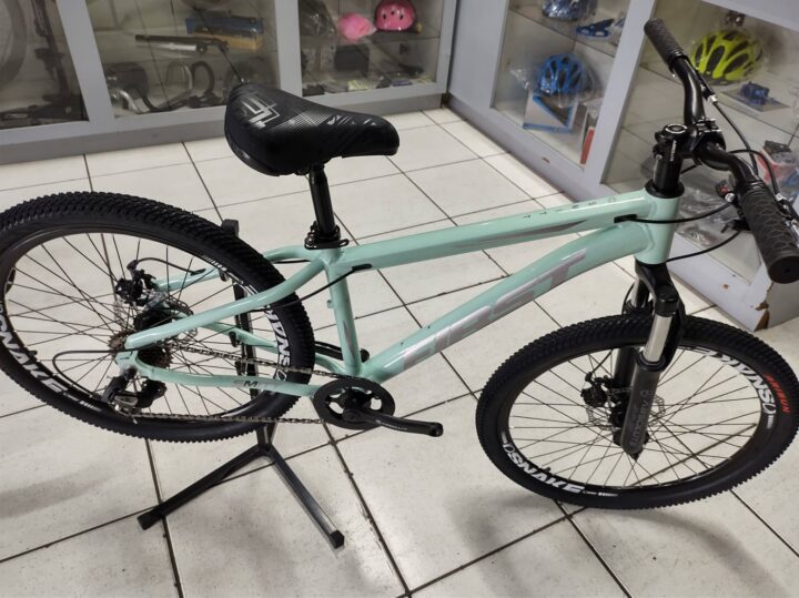 Bicicleta Infantil First Smitt Aro 24 Quadro 13 7V | Bazar Bikes Anúncio Bazar Bikes