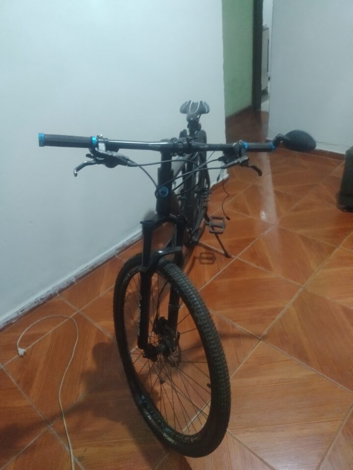 Bicicleta Mountain Bike (MTB) Absolute Monkey Buggioh Aro 29 Quadro 21 21V | Bazar Bikes Anúncio Bazar Bikes