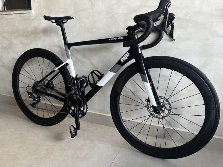 Bicicleta Speed Cannondale Super Six EVO Aro 700c Quadro 52 22V | Bazar Bikes Anúncio Bazar Bikes