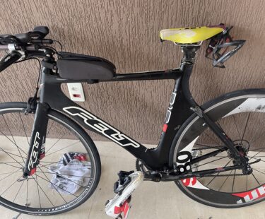 Bicicleta Triathlon Felt B Triathlon Aro 700c Quadro 56 20V, Bazar Bikes Bicicleta Triathlon Felt B Triathlon Aro 700c Quadro 56 20V