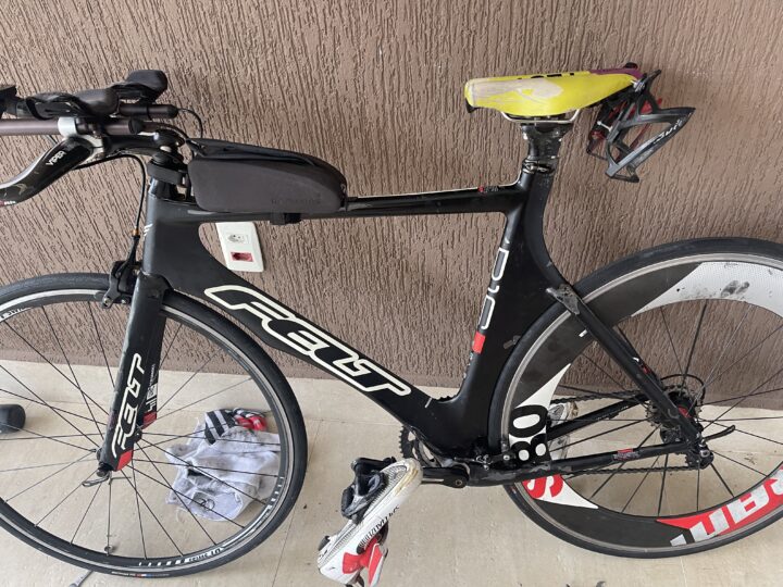 Bicicleta Triathlon Felt B Triathlon Aro 700c Quadro 56 20V | Bazar Bikes Anúncio Bazar Bikes