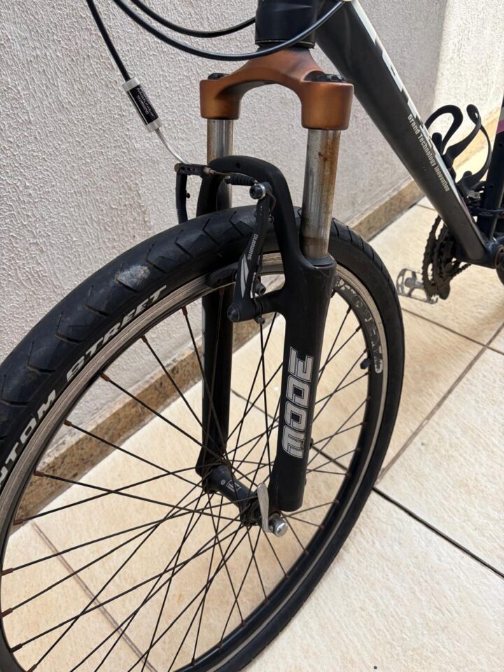 Bicicleta Mountain Bike (MTB) GT Avalanche Aro 26 Quadro 17 21V | Bazar Bikes Anúncio Bazar Bikes