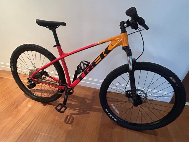 Bicicleta Mountain Bike (MTB) Trek Marlin 7 Aro 29 Quadro 19 10V | Bazar Bikes Anúncio Bazar Bikes