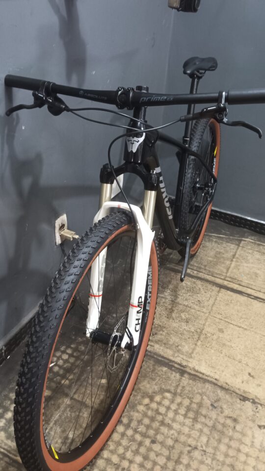 Bicicleta Mountain Bike (MTB) Trust Hard Aro 29 Quadro 17 12V | Bazar Bikes Anúncio Bazar Bikes