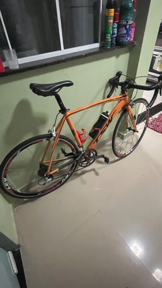 Bicicleta Speed TSW TR-10 Aro 700c Quadro 56 18V | Bazar Bikes Anúncio Bazar Bikes