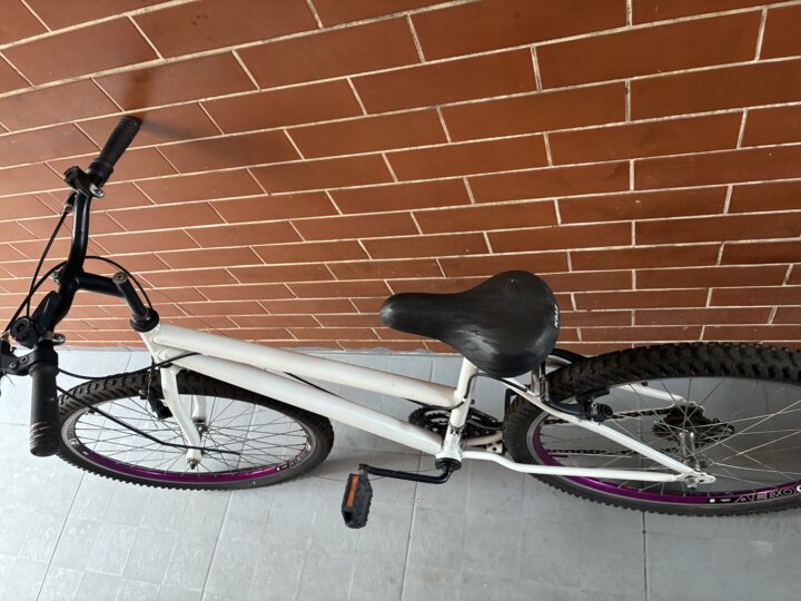 Bicicleta Urbana Venzo Sem modelo Aro 26 Quadro 15 6V | Bazar Bikes Anúncio Bazar Bikes
